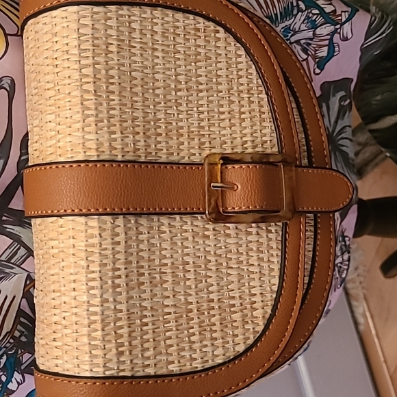 MICHAEL Cognac Strappy Leather& Cork Wedge Sandal sz 8/ IZZY & ALI Straw handbag - Picture 8 of 13